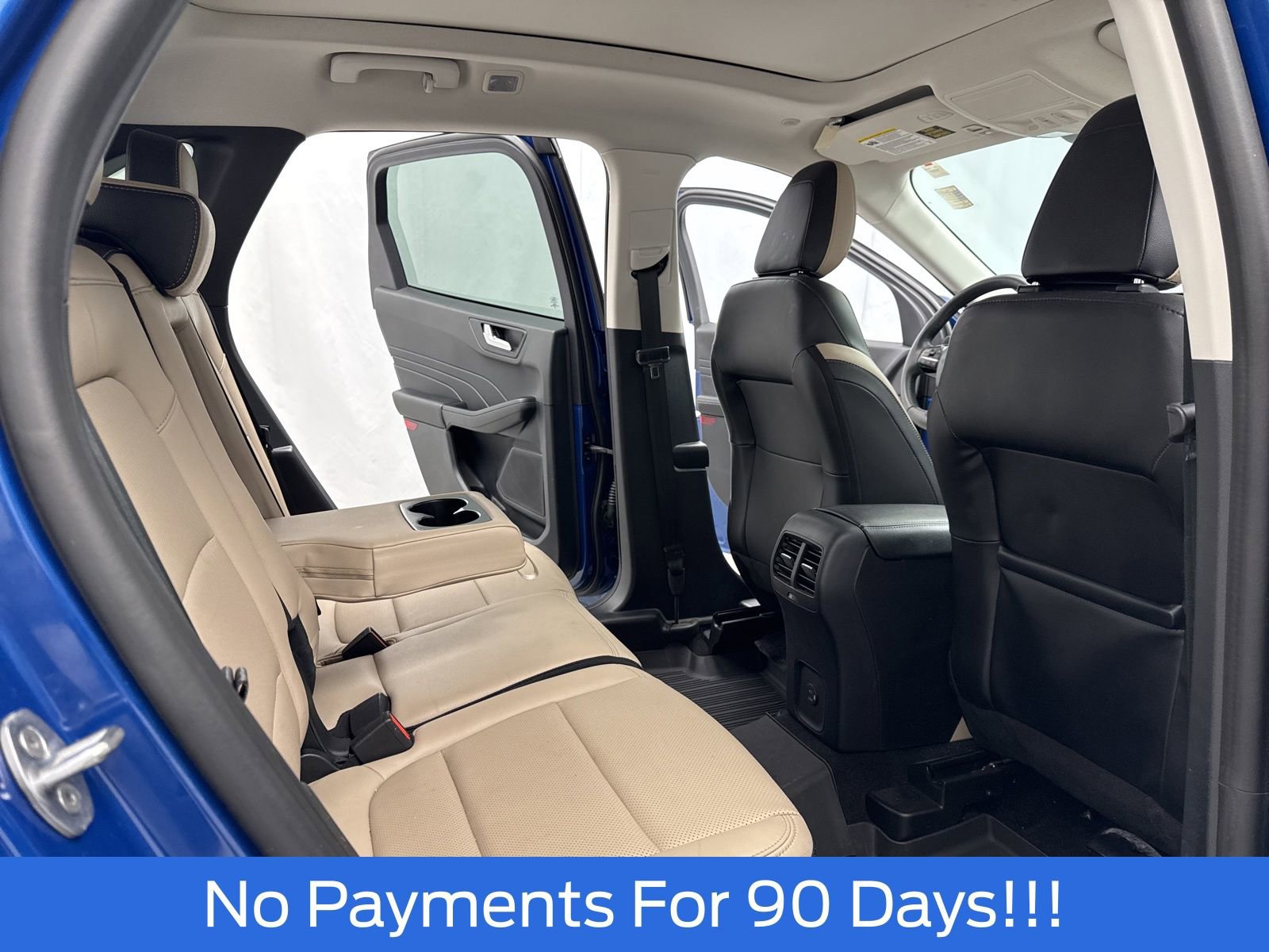 Certified 2022 Ford Escape Titanium w/ Class II Trailer Tow Package image 35