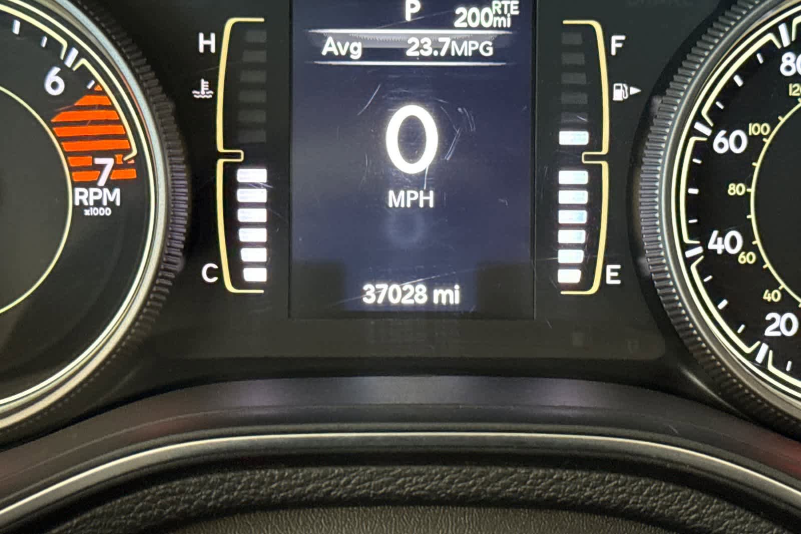 Used 2019 Jeep Cherokee Latitude w/ Popular Appearance Group AWD/4WD image 27
