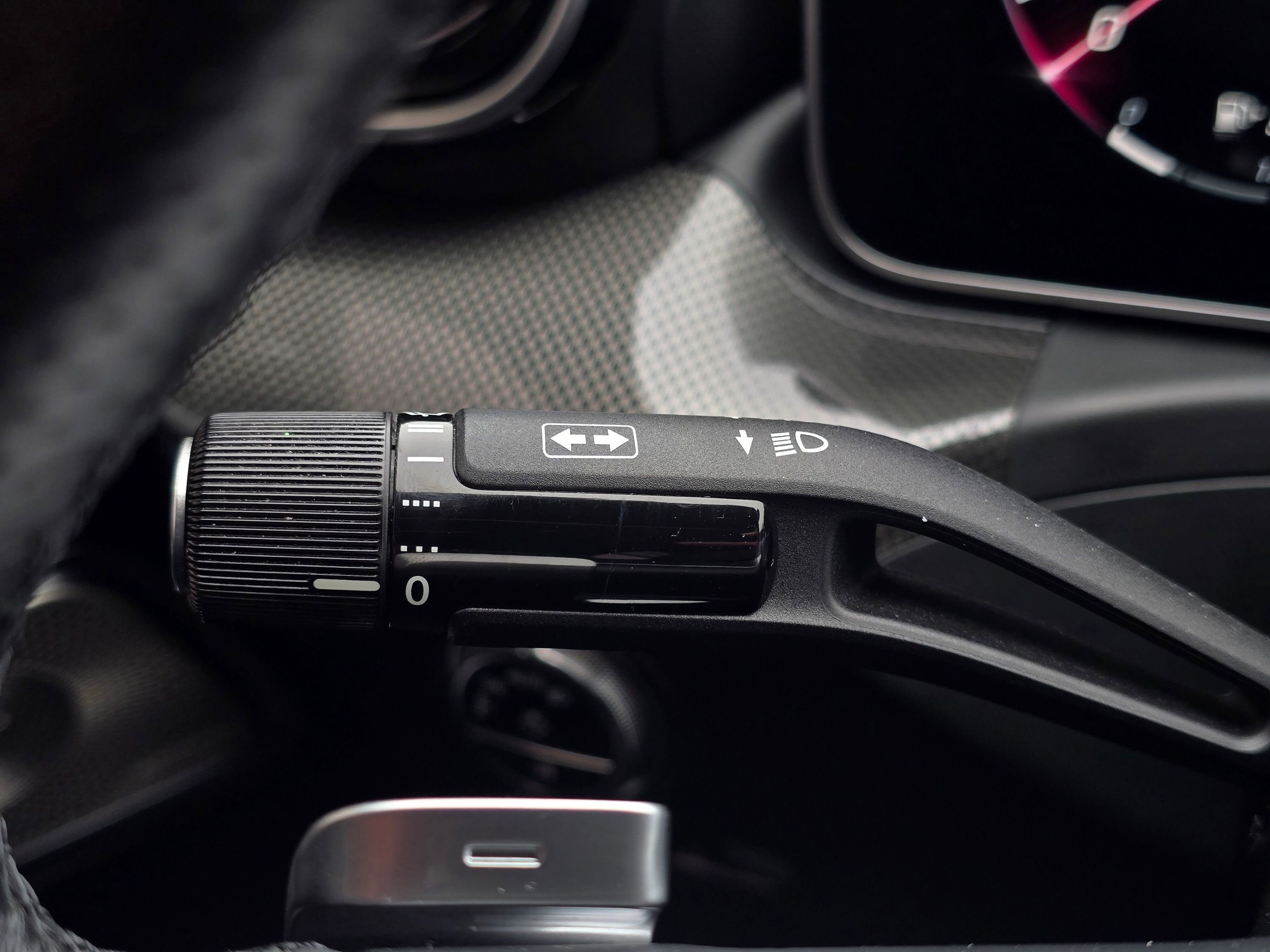 Used 2024 Mercedes-Benz C 300 4MATIC Sedan w/ AMG Line w/ Night Package image 40