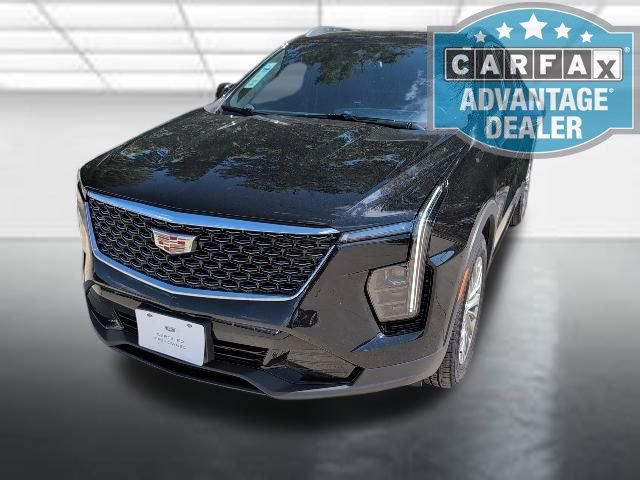 Certified 2024 Cadillac XT4 Premium Luxury image 27