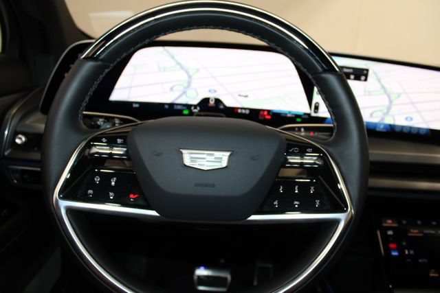 Certified 2026 Cadillac Vistiq Sport w/ LPO, Floor Liner Package AWD/4WD image 25