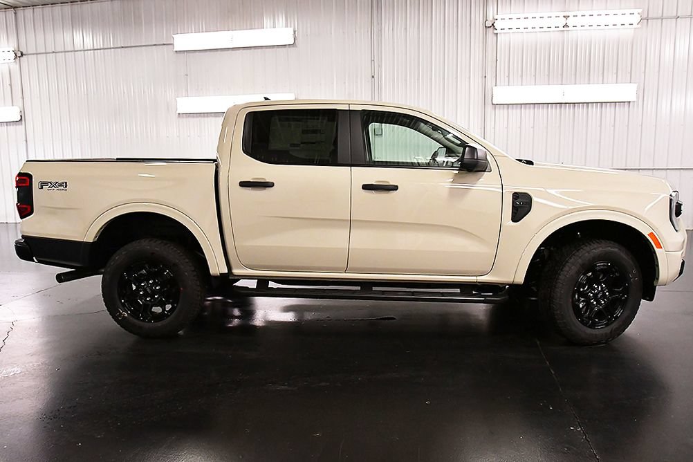 New 2026 Ford Ranger XLT w/ Equipment Group 301A High AWD/4WD image 8