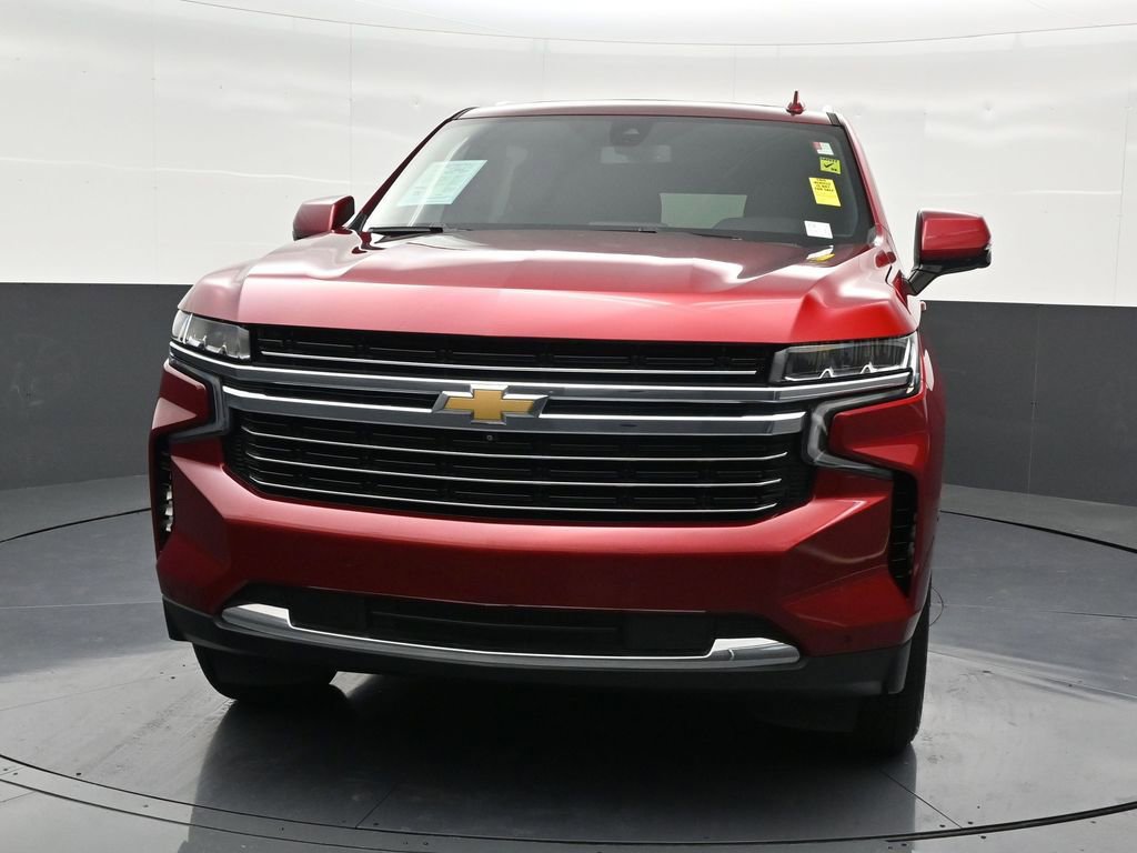 Used 2022 Chevrolet Suburban LT w/ LT Signature Package image 9