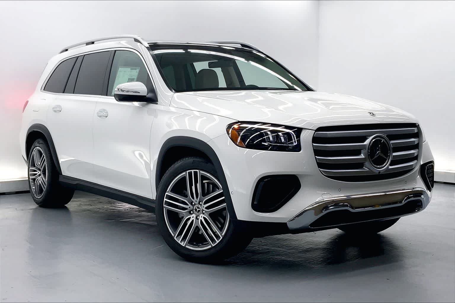 New 2026 Mercedes-Benz GLS 450 4MATIC image 5