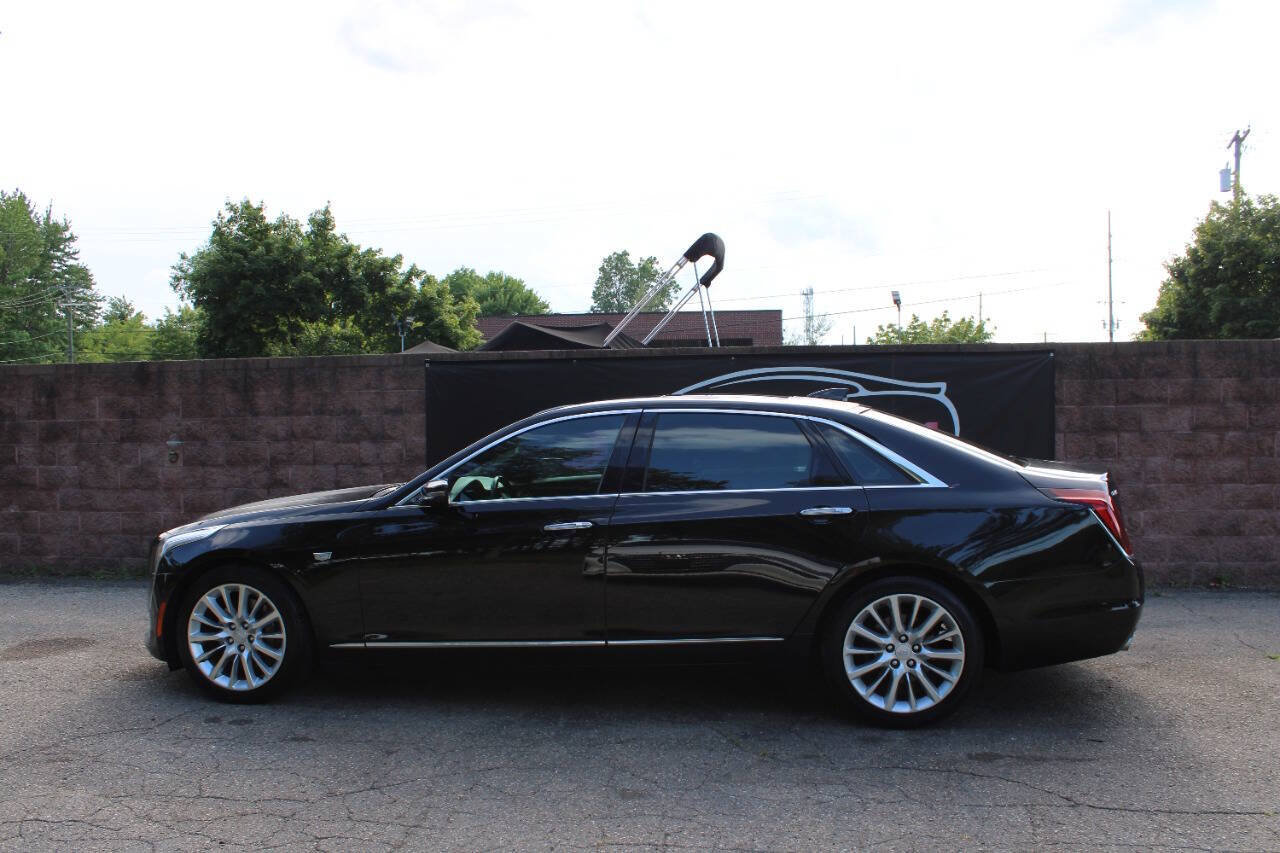 Used 2017 Cadillac CT6 Luxury AWD/4WD image 2