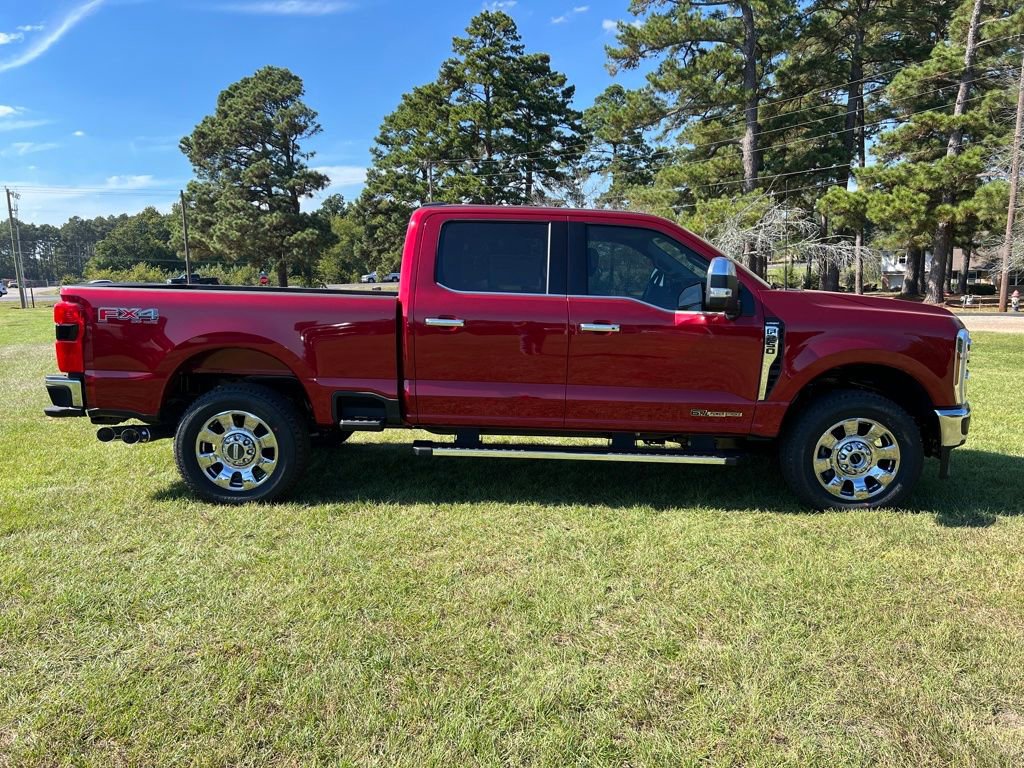 New 2026 Ford F250 Lariat w/ Chrome Package image 8