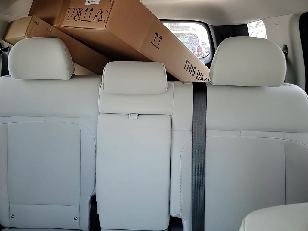 New 2026 Hyundai Santa Fe SE image 23