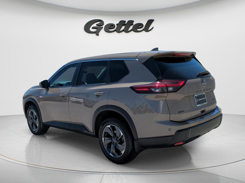 Certified 2024 Nissan Rogue SV FWD image 14