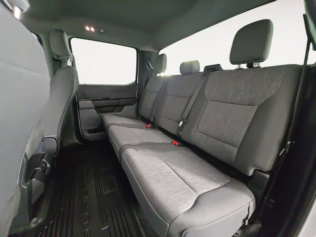 Certified 2023 Ford F350 XL w/ Snow Plow/Camper Package AWD/4WD image 13