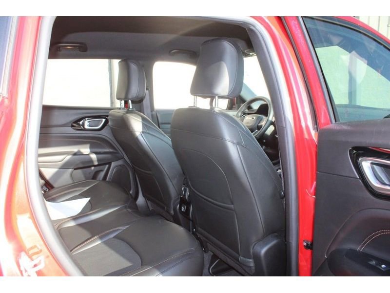 Used 2022 Jeep Compass Limited image 12
