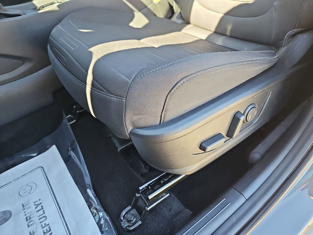 Used 2023 Hyundai Santa Cruz SEL w/ Activity Package image 33