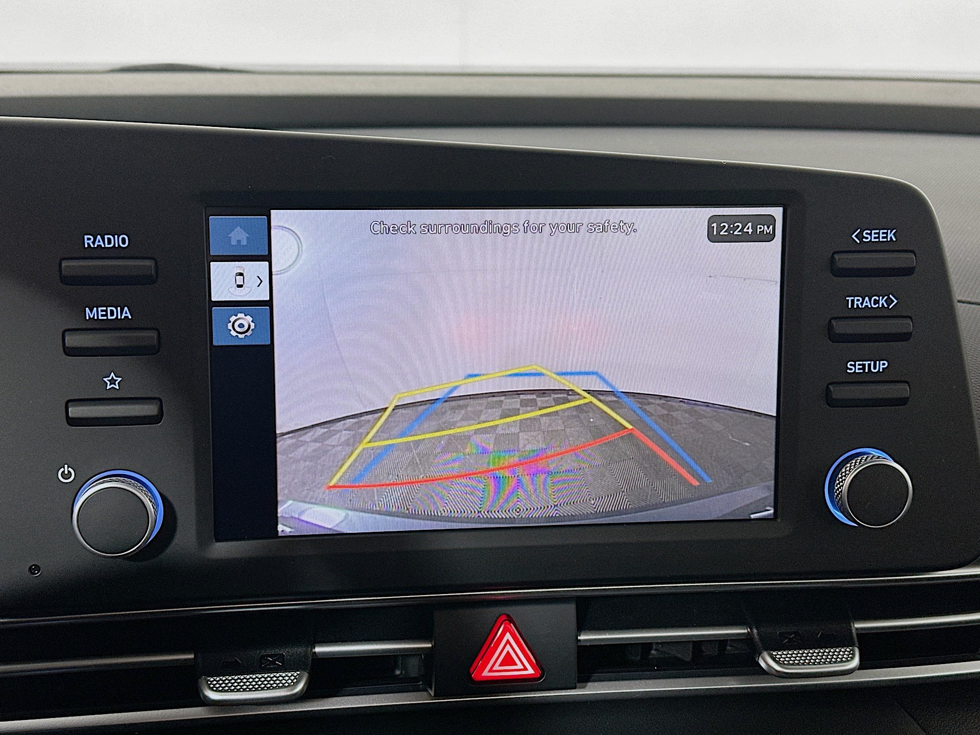 New 2026 Hyundai Elantra Hybrid FWD image 13