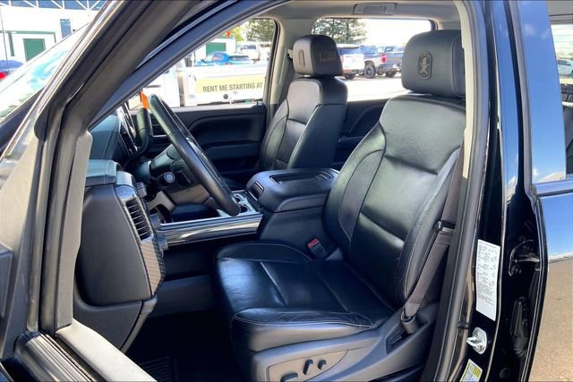 Used 2017 Chevrolet Silverado 1500 LTZ Z71 w/ LTZ Plus Package AWD/4WD image 24