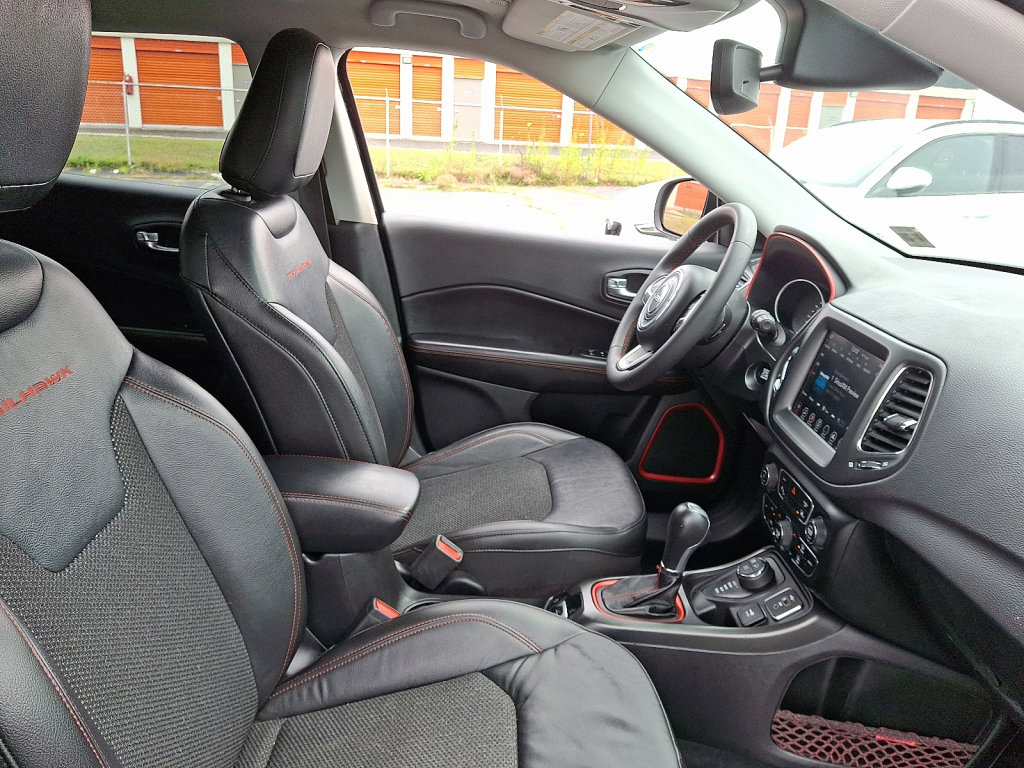 Used 2021 Jeep Compass Trailhawk image 12