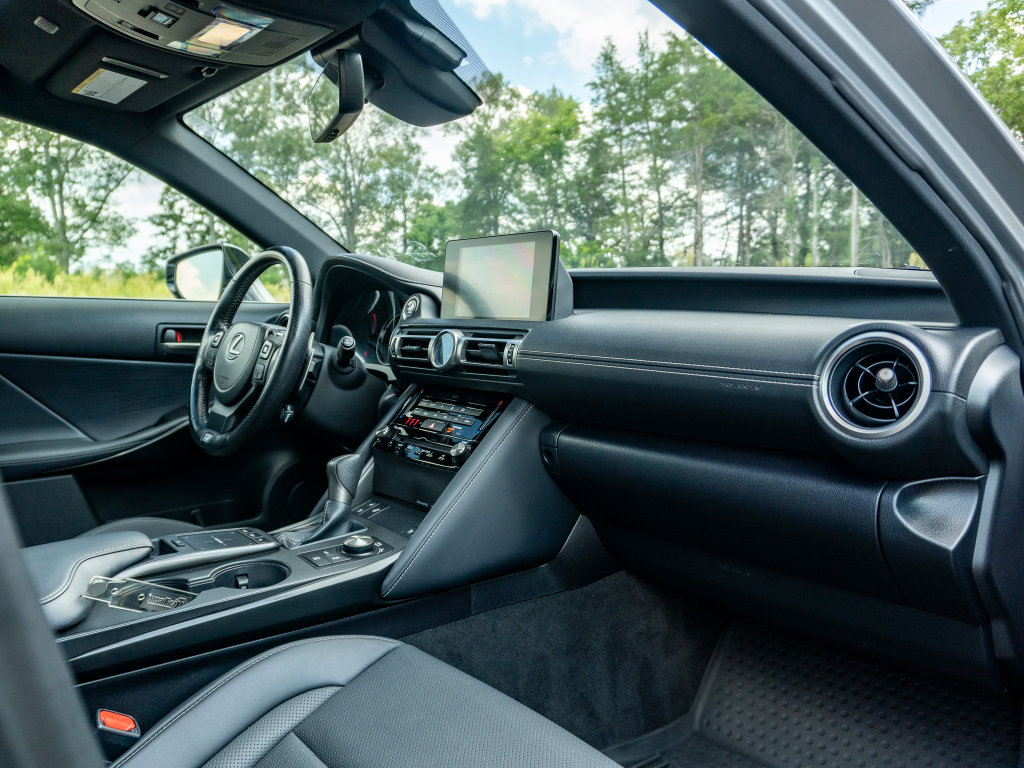 Used 2022 Lexus IS 350 F Sport AWD/4WD image 18