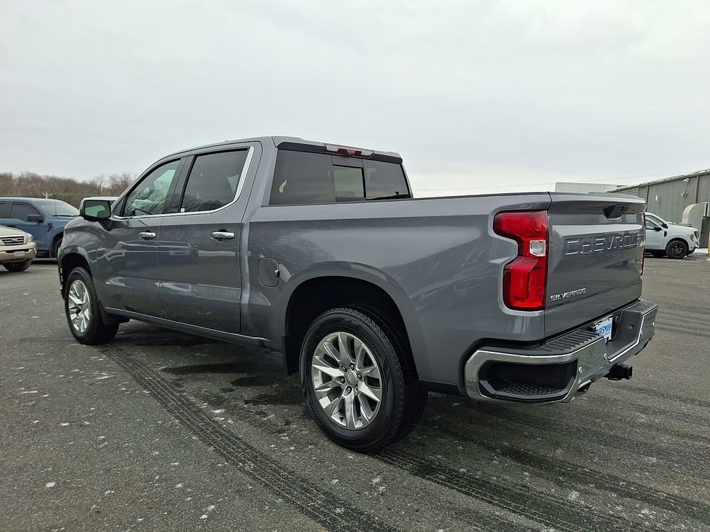 Used 2022 Chevrolet Silverado 1500 LTZ w/ LTZ Premium Package image 4