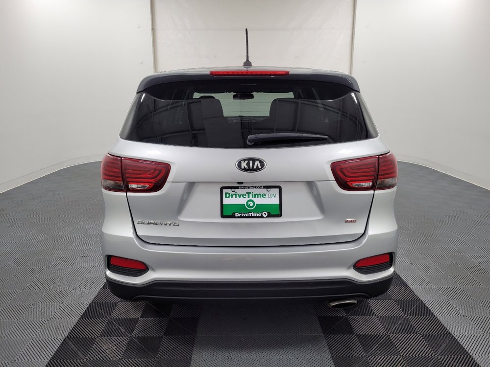 Used 2020 Kia Sorento LX image 6