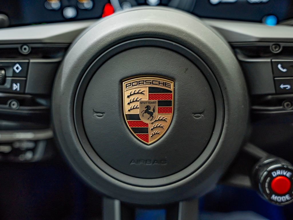 Certified 2025 Porsche 911 Carrera RWD image 35
