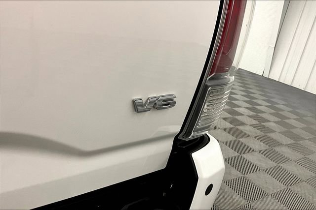 Used 2023 Toyota Tacoma TRD Off-Road w/ Technology Package AWD/4WD image 9
