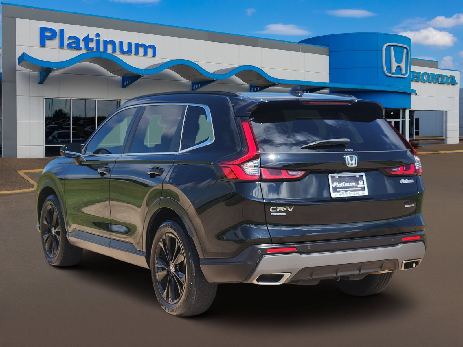 Used 2023 Honda CR-V Sport Touring image 5