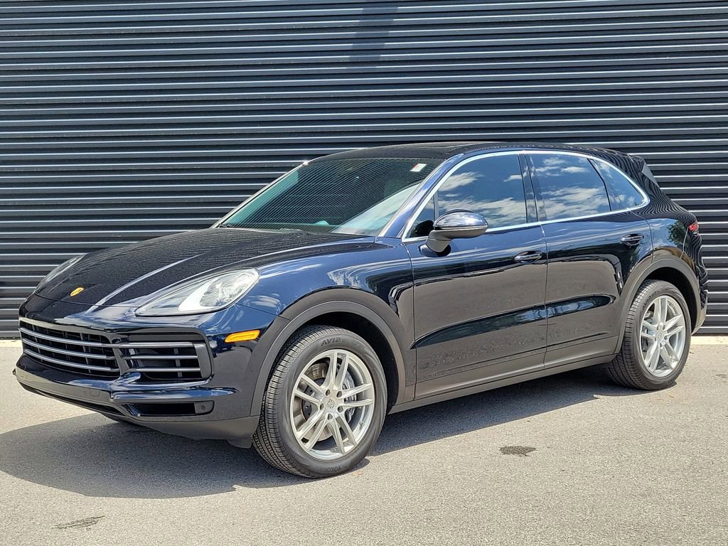 Certified 2022 Porsche Cayenne image 1