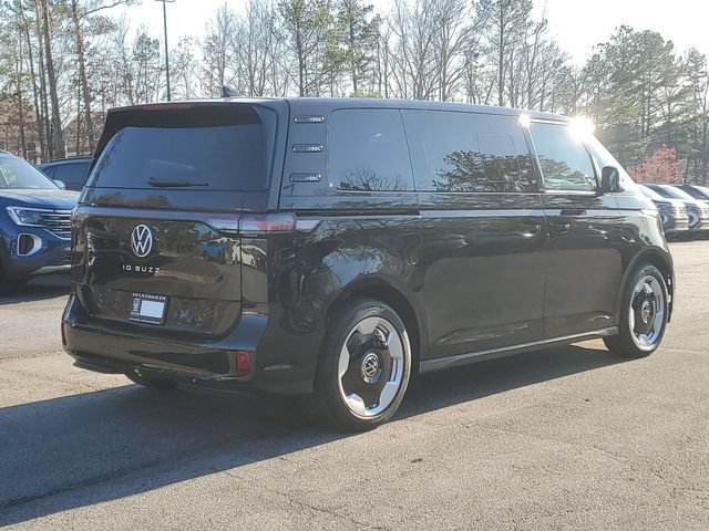 New 2025 Volkswagen ID. Buzz Pro S RWD image 4