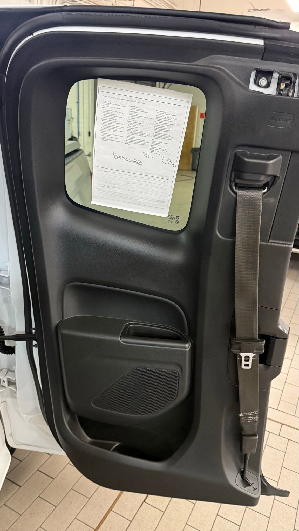 Used 2022 Chevrolet Colorado LT w/ Fleet Safety Package image 12