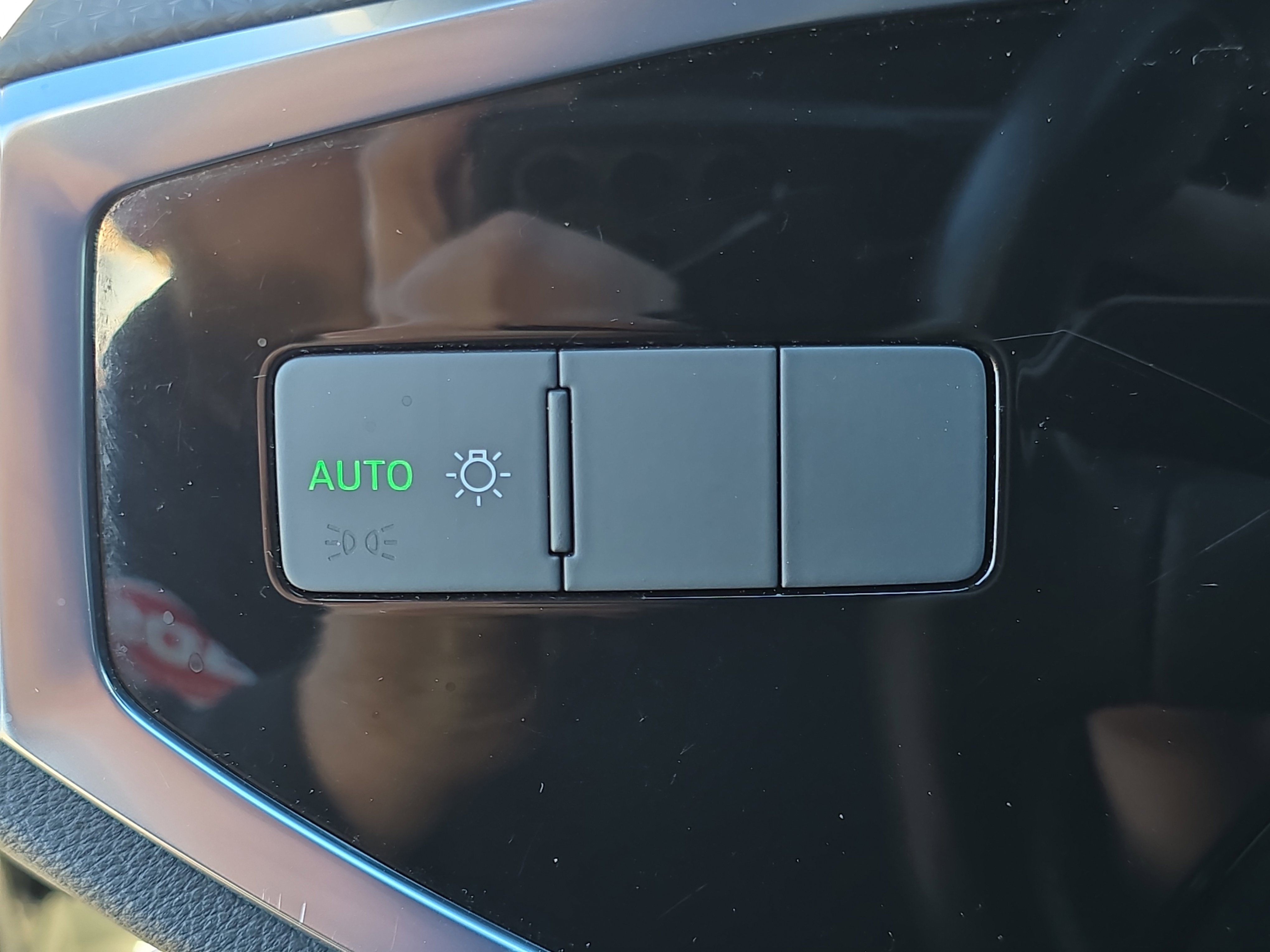 Used 2020 Audi Q3 2.0T Premium w/ Convenience Package AWD/4WD image 25