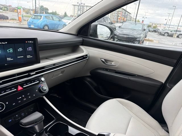 Used 2025 Hyundai Tucson SEL AWD/4WD image 23