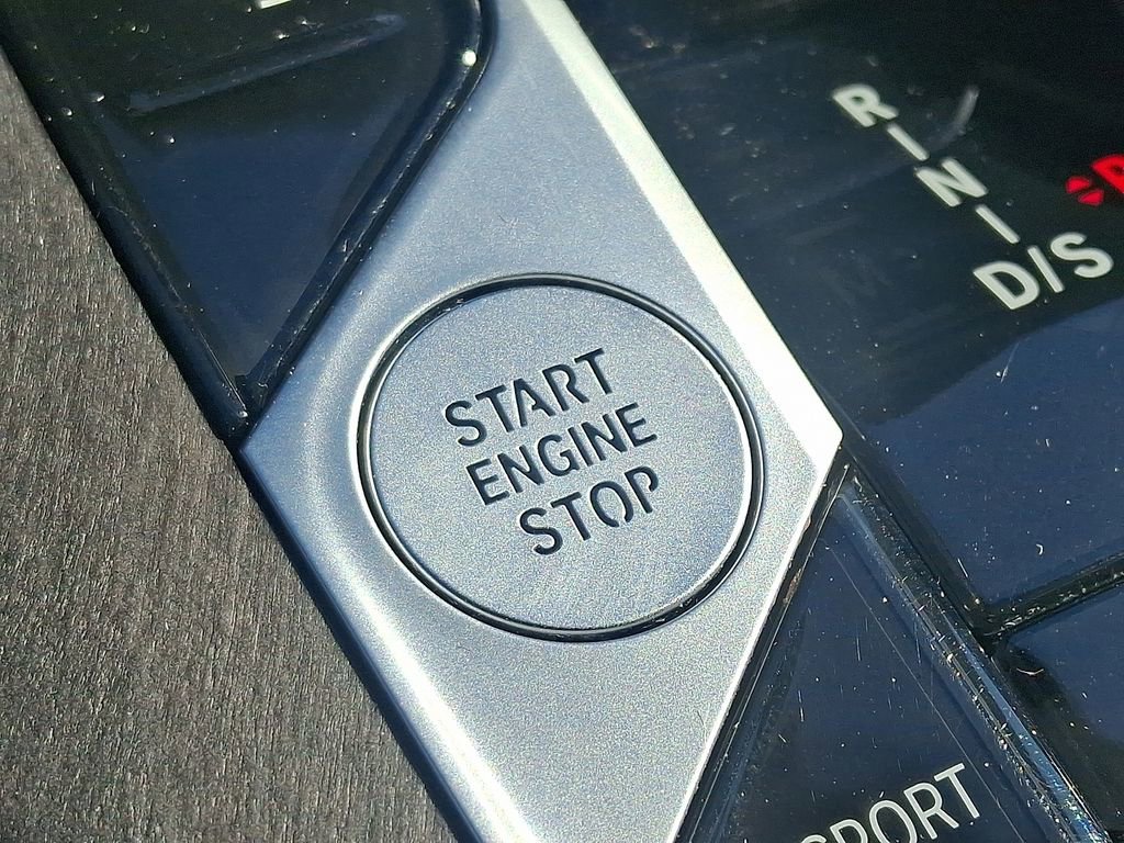 Used 2024 BMW X5 sDrive40i w/ Premium Package image 25