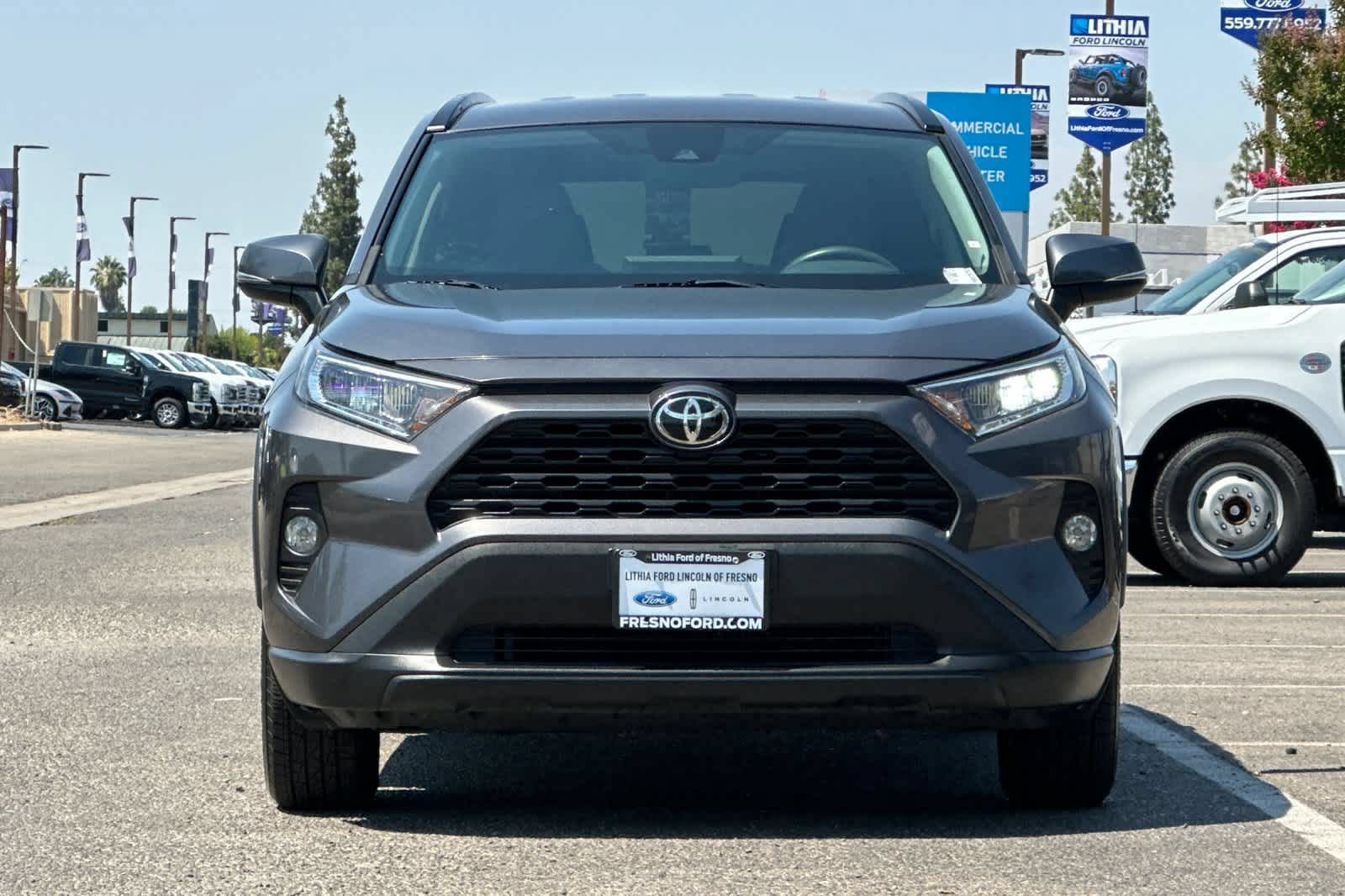 Used 2021 Toyota RAV4 XLE FWD image 11
