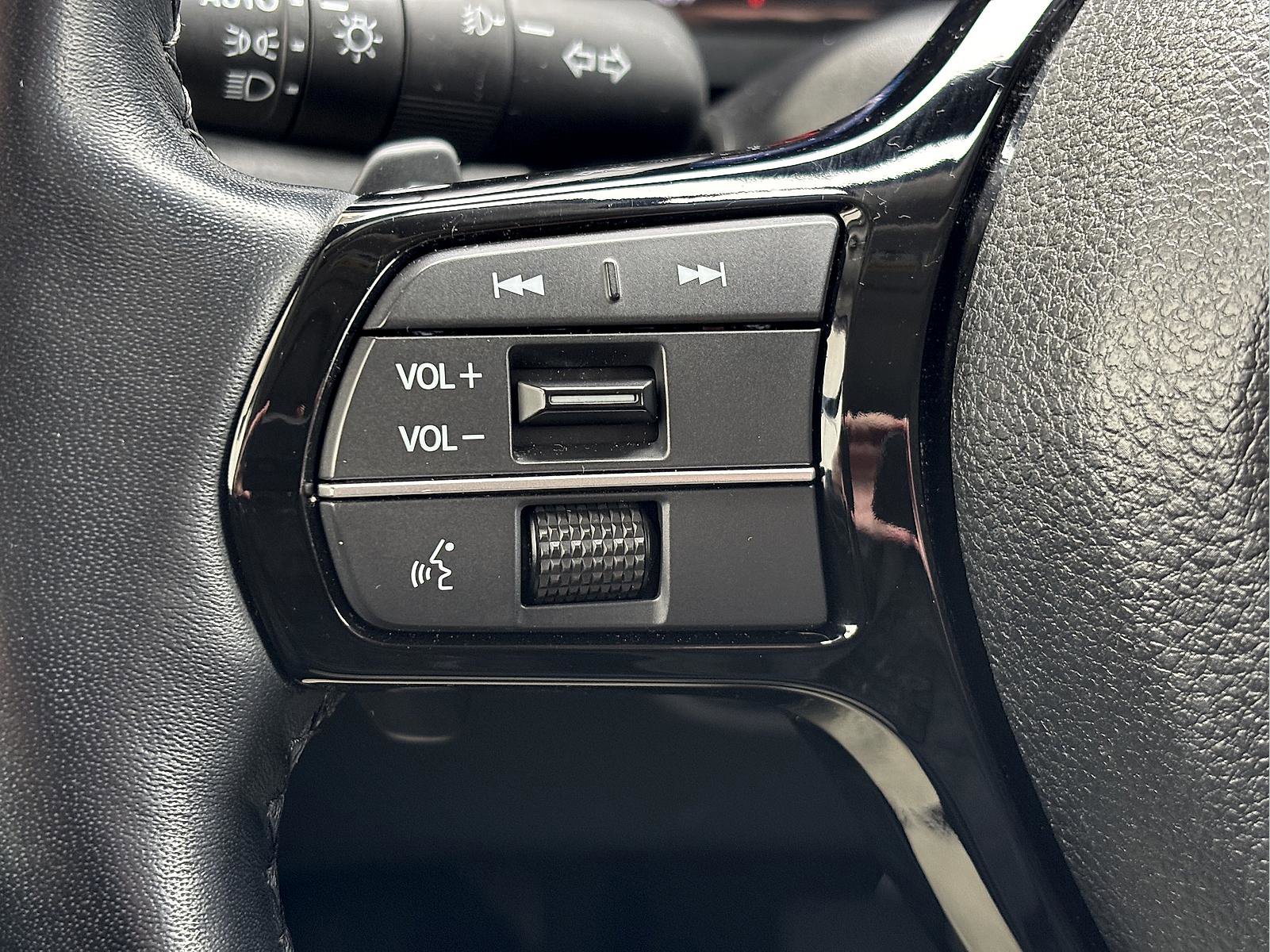 Certified 2024 Honda Pilot Elite image 39