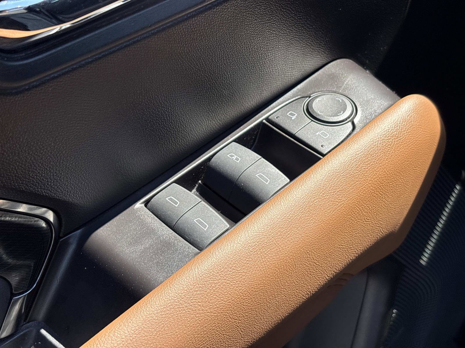 Certified 2024 GMC Canyon AT4 w/ AT4 Premium Package image 14