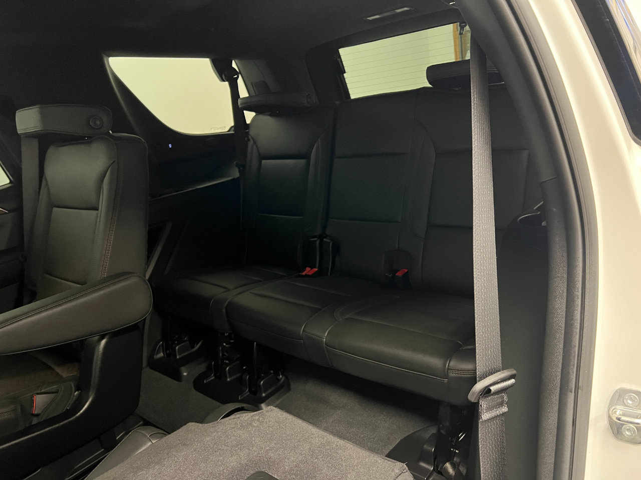 Used 2024 Chevrolet Tahoe High Country image 27