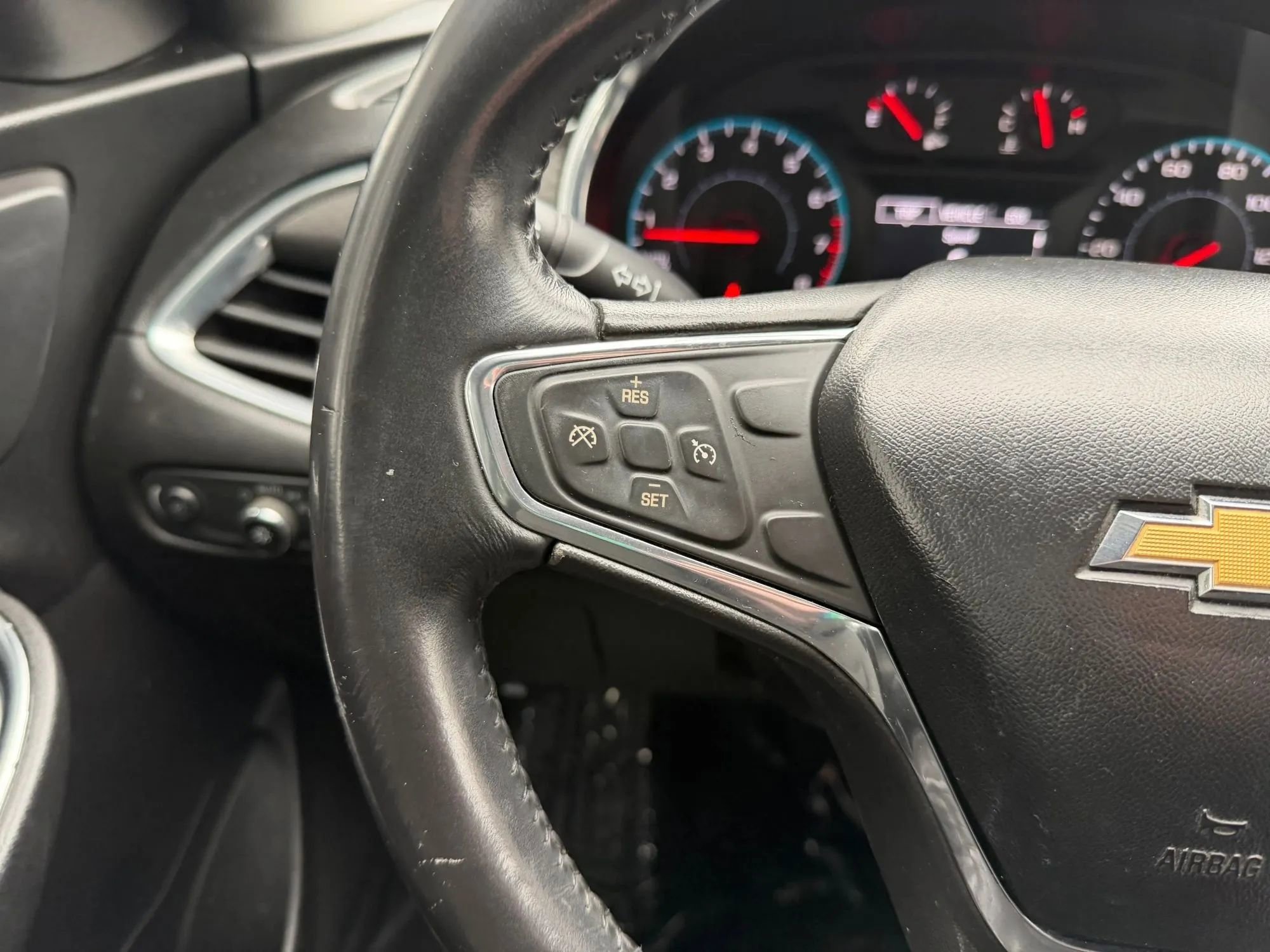 Used 2016 Chevrolet Malibu LT image 20