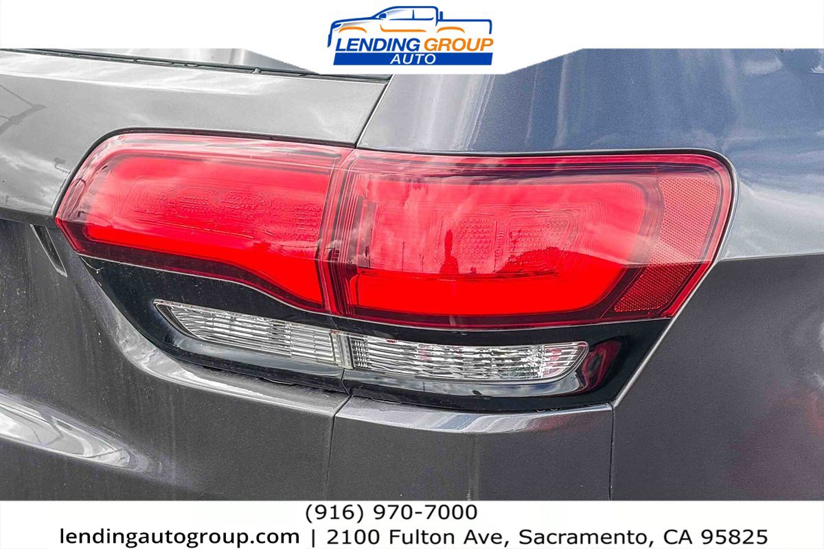 Used 2020 Jeep Grand Cherokee Altitude image 8