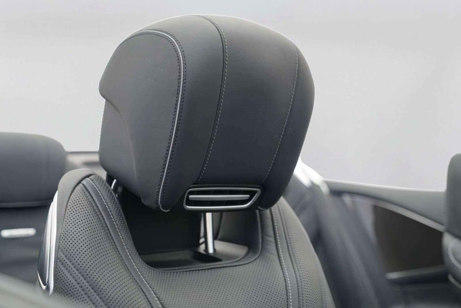 Used 2017 Mercedes-Benz S 65 AMG Cabriolet image 45
