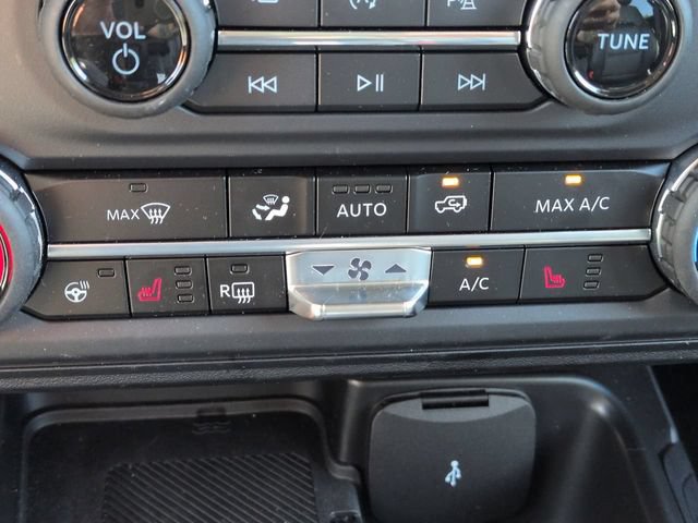 Used 2025 Ford Bronco Outer Banks AWD/4WD image 29