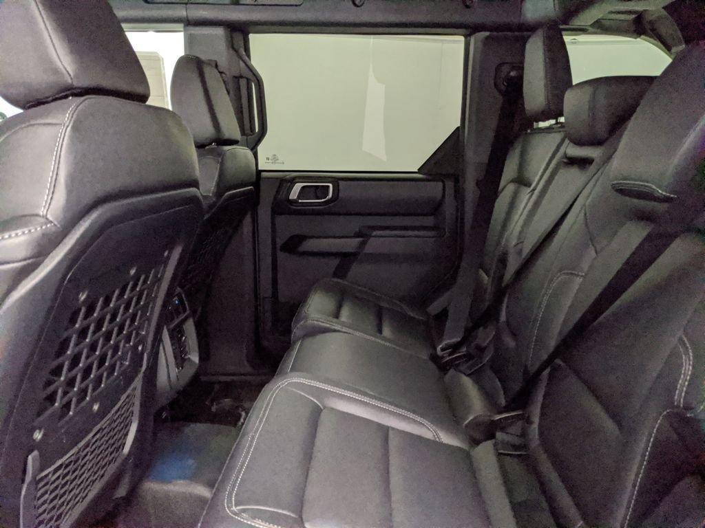 New 2025 Ford Bronco Badlands image 24