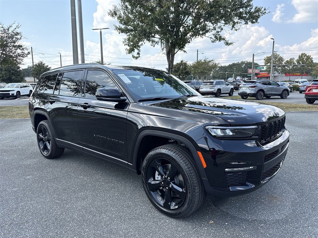 New 2025 Jeep Grand Cherokee L Limited w/ Black Appearance Package