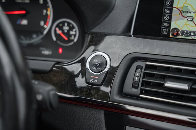 Used 2016 BMW M6 Convertible image 29