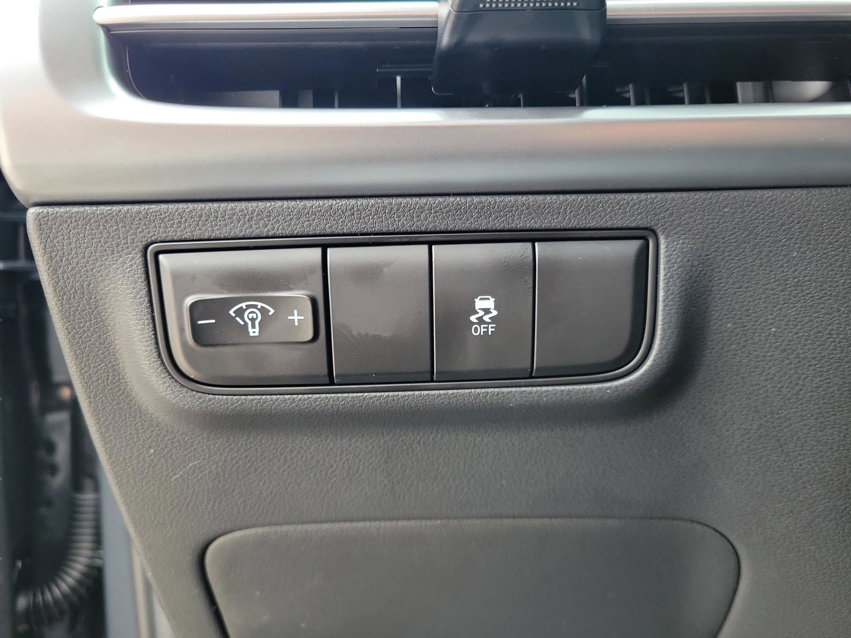 New 2026 Hyundai Tucson SE image 16