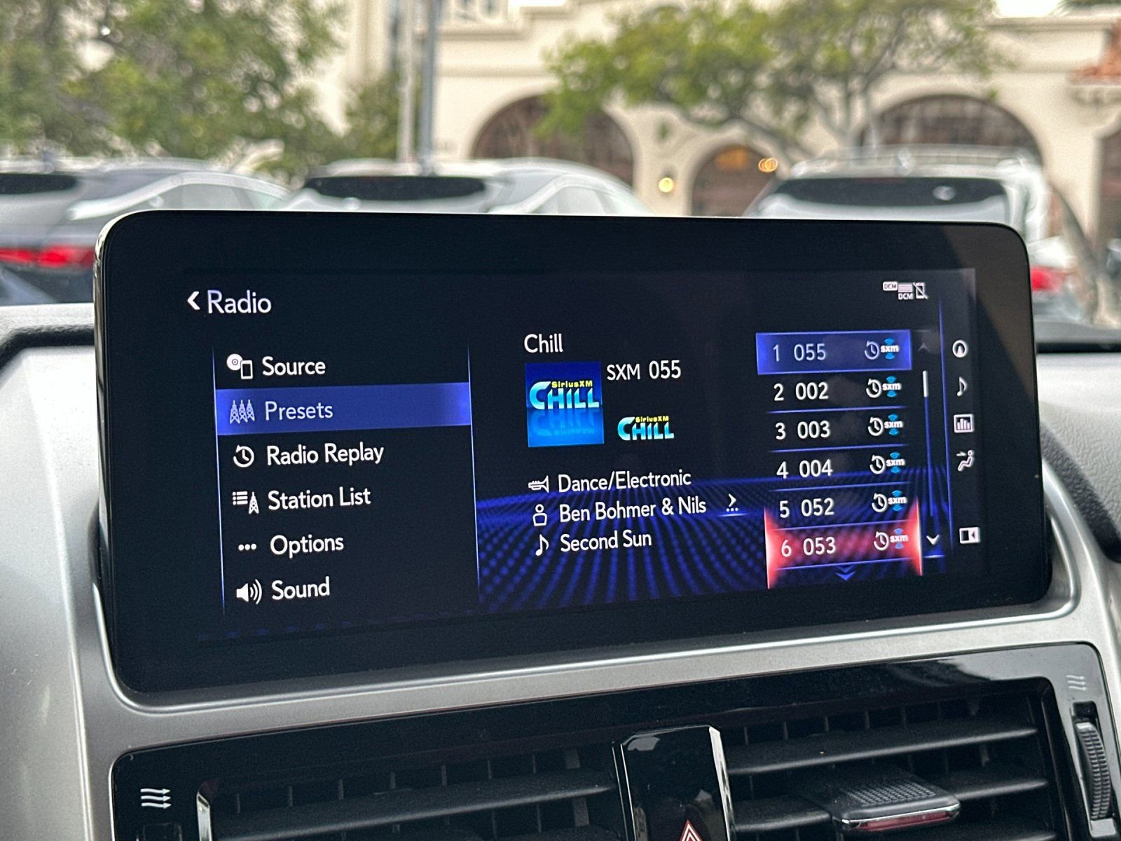 Used 2023 Lexus GX 460 Premium w/ Premium Package image 21