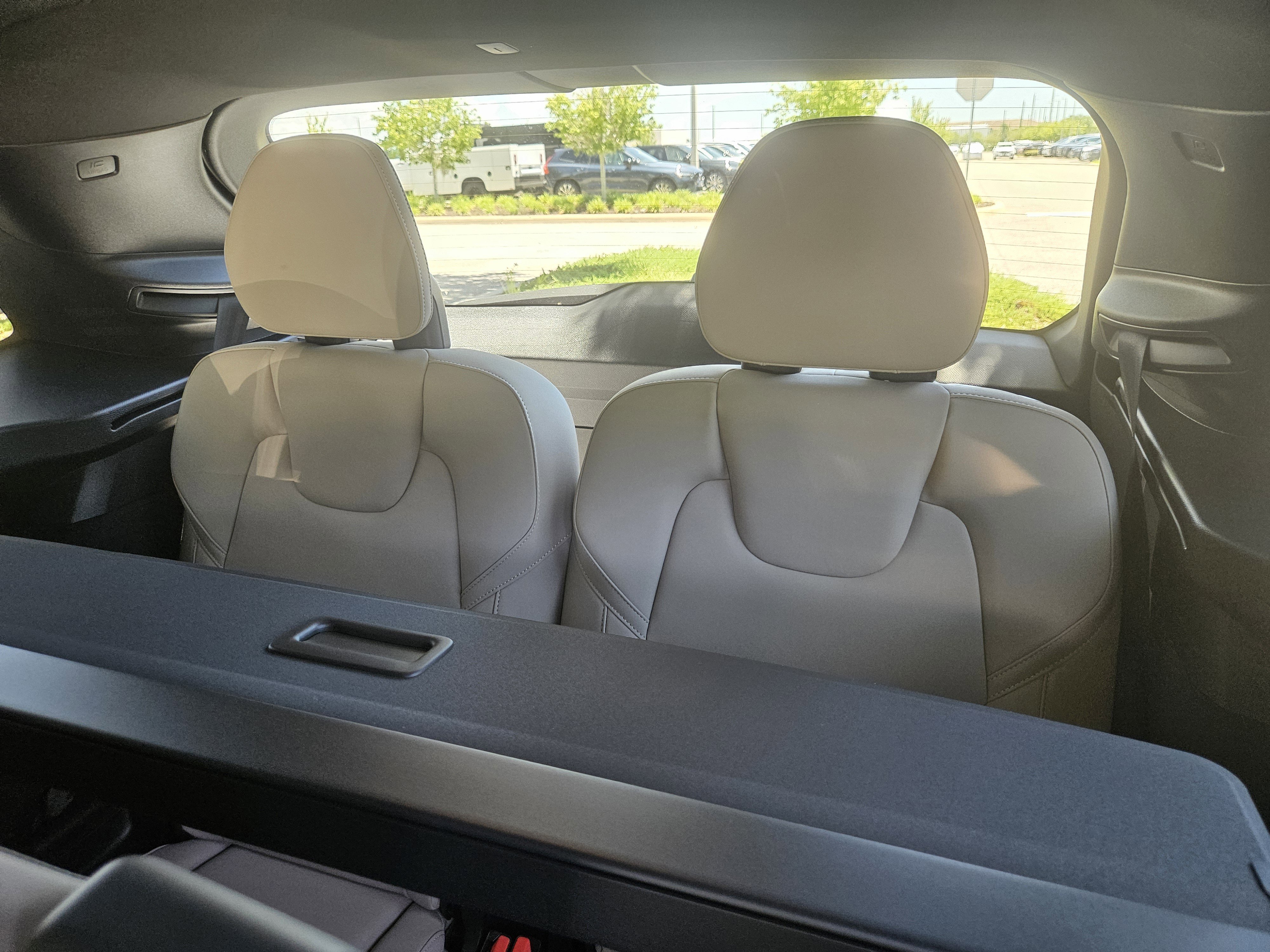 New 2026 Volvo XC90 B6 Plus w/ Protection Package image 19