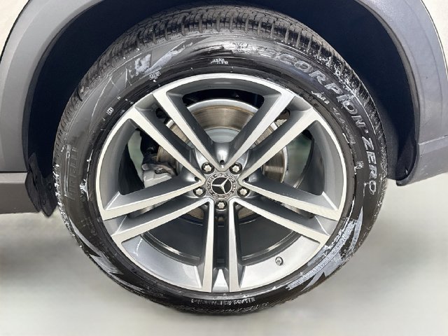 Used 2021 Mercedes-Benz GLE 350 w/ Premium Package image 36