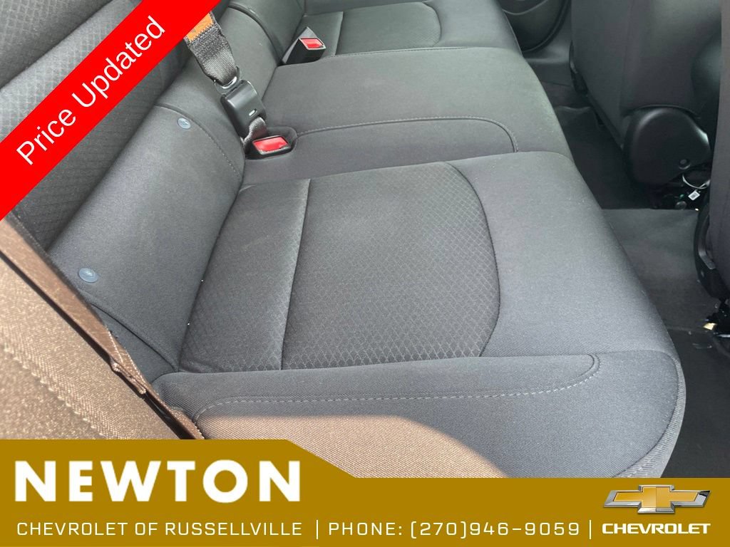 Used 2025 Chevrolet Malibu RS FWD image 27