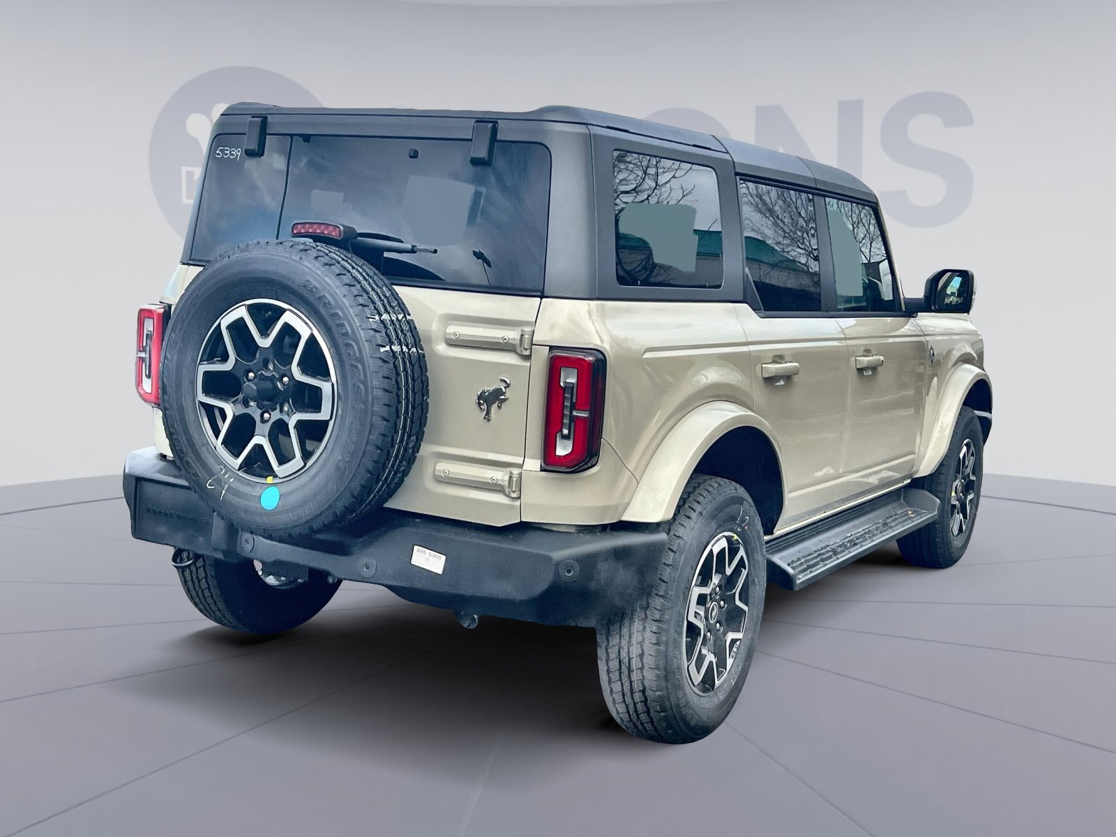 New 2025 Ford Bronco Outer Banks image 7