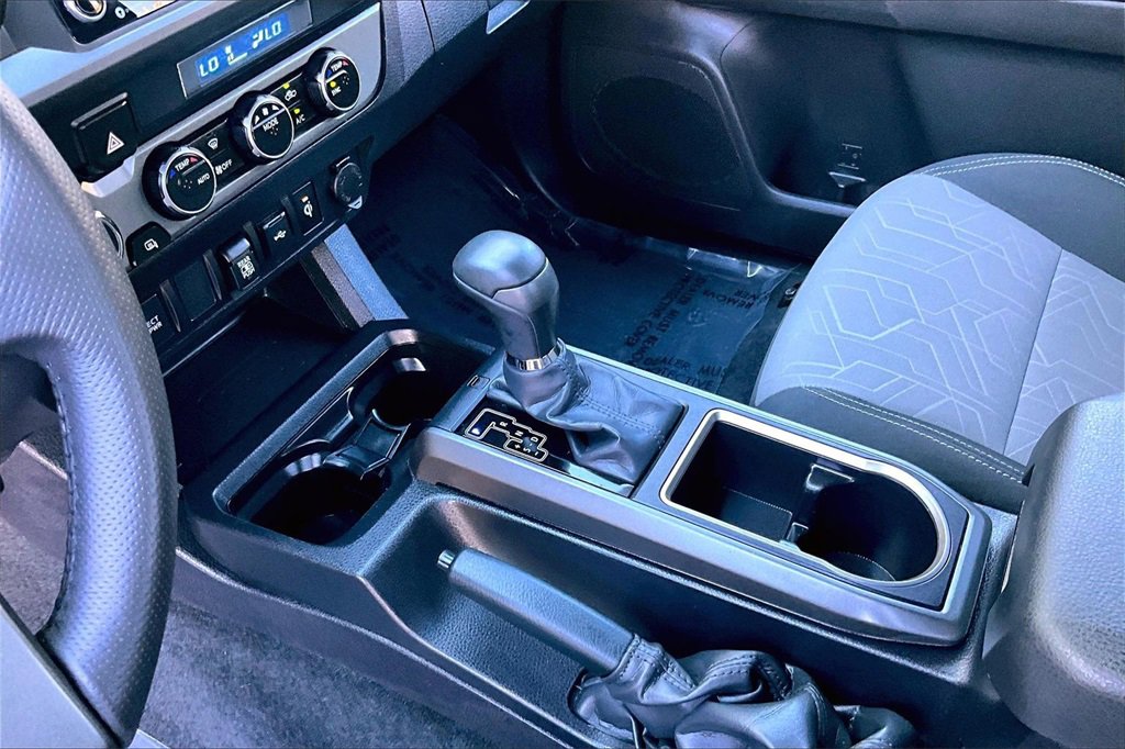 Certified 2023 Toyota Tacoma TRD Off-Road image 19