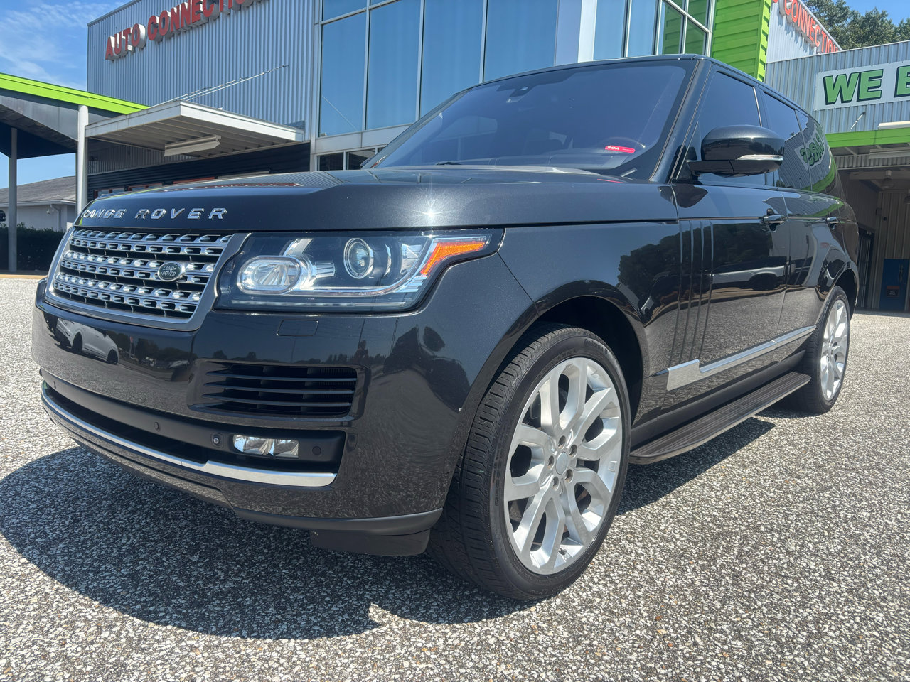 Used 2014 Land Rover Range Rover Supercharged image 8