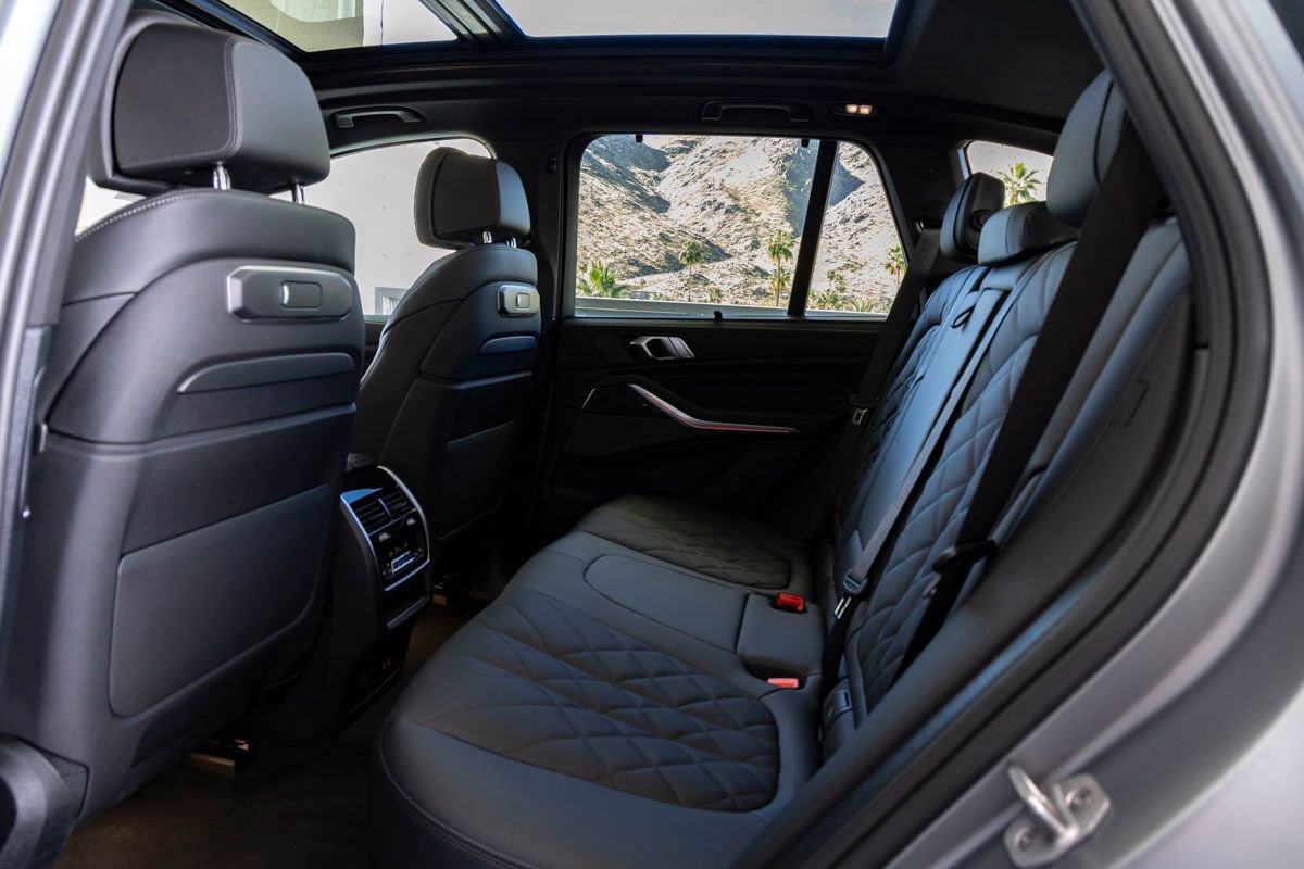 New 2026 BMW X5 M60i image 23